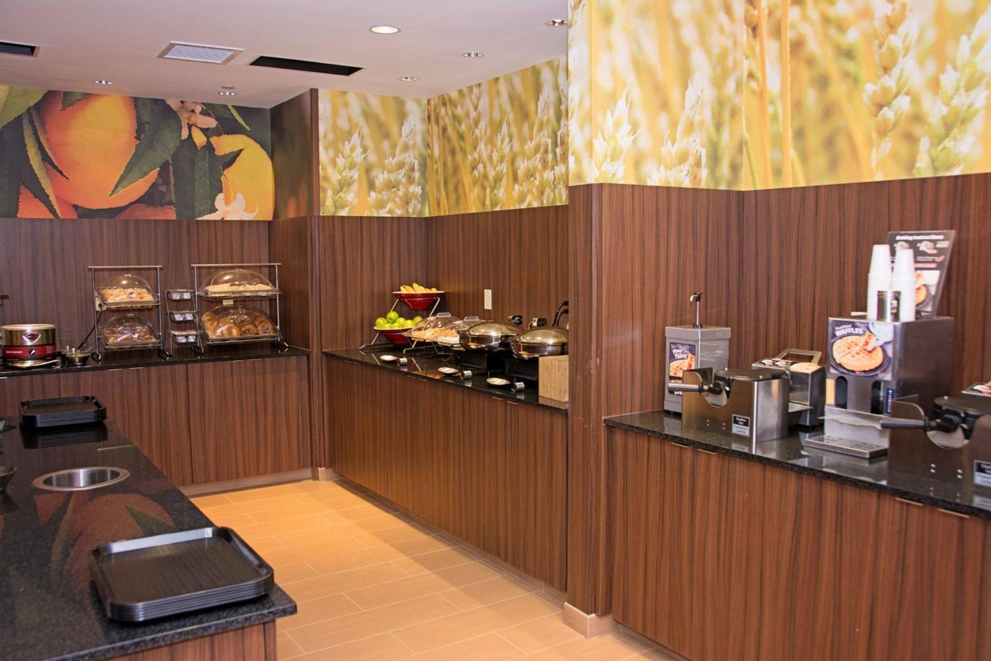 Fairfield Inn & Suites Butler Exteriör bild