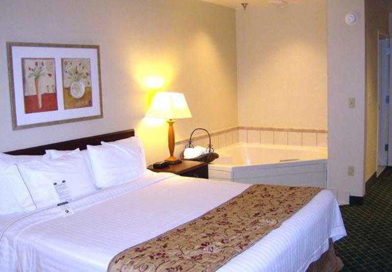 Fairfield Inn & Suites Butler Exteriör bild